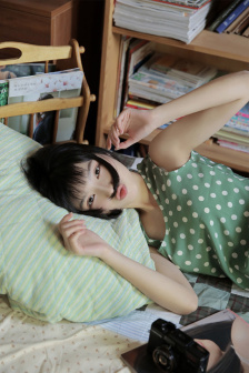 小寡妇好紧进去了好大看视频一